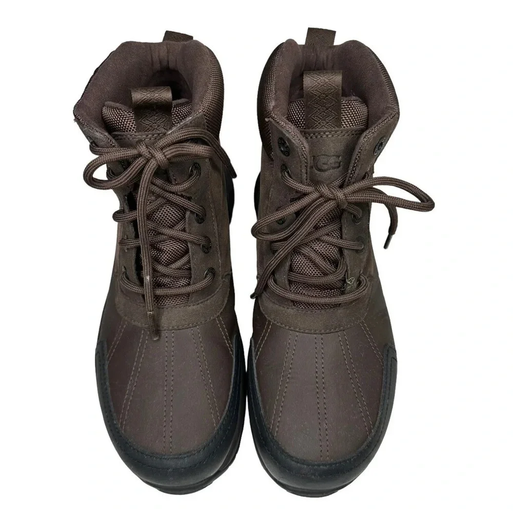UGG Men's Emmett Cold Weather Duck Boots in Stout. Sz: 8